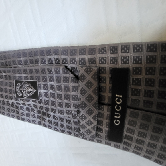 Gucci Gray Patterned Men's Tie - Picture 1 of 6